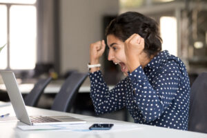 Job applicants receive clear communication and support during the application process, illustrating a seamless candidate experience enhanced by social media recruiting.